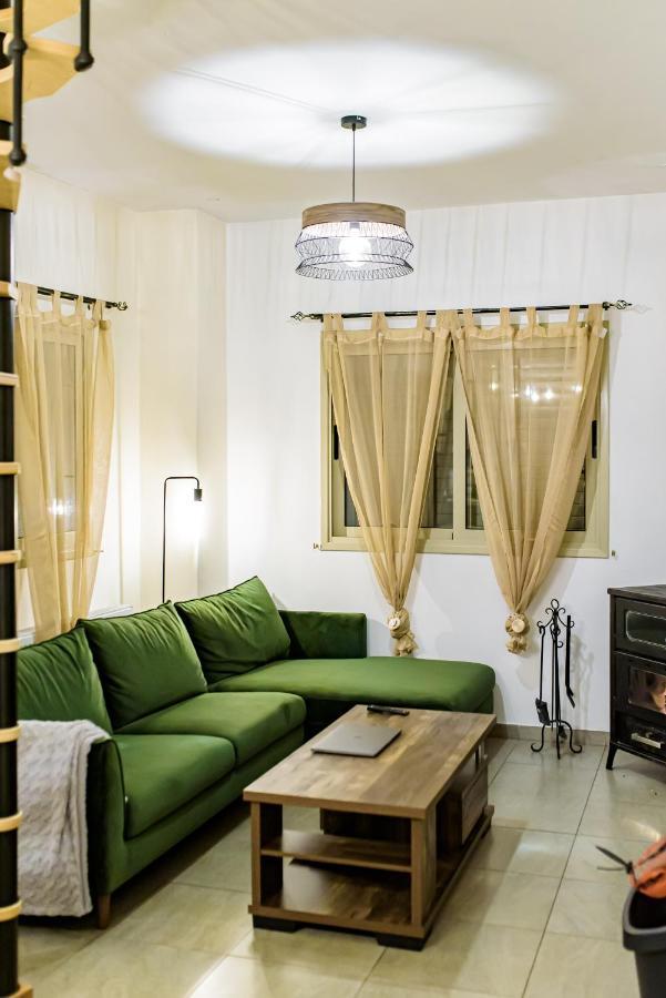 Aprosmeno Jacuzzi House 2 Apartment Agros Luaran gambar